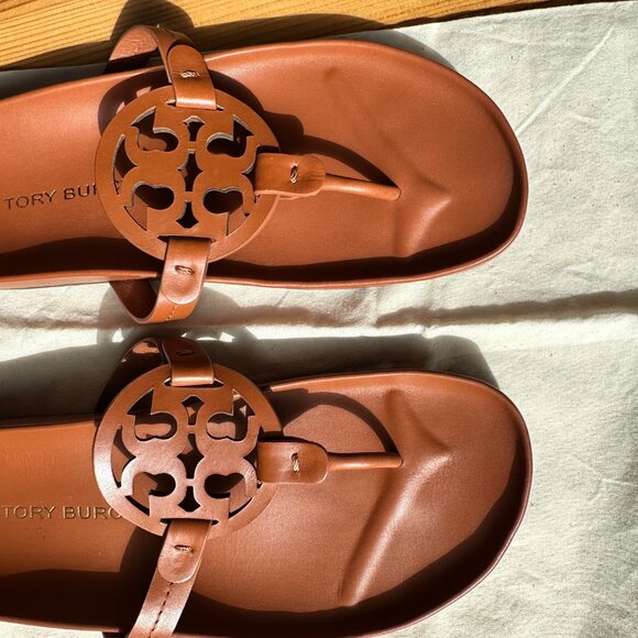 Tori Burch Miller Cloud Sandals - NWOT - Picture 3 of 3
